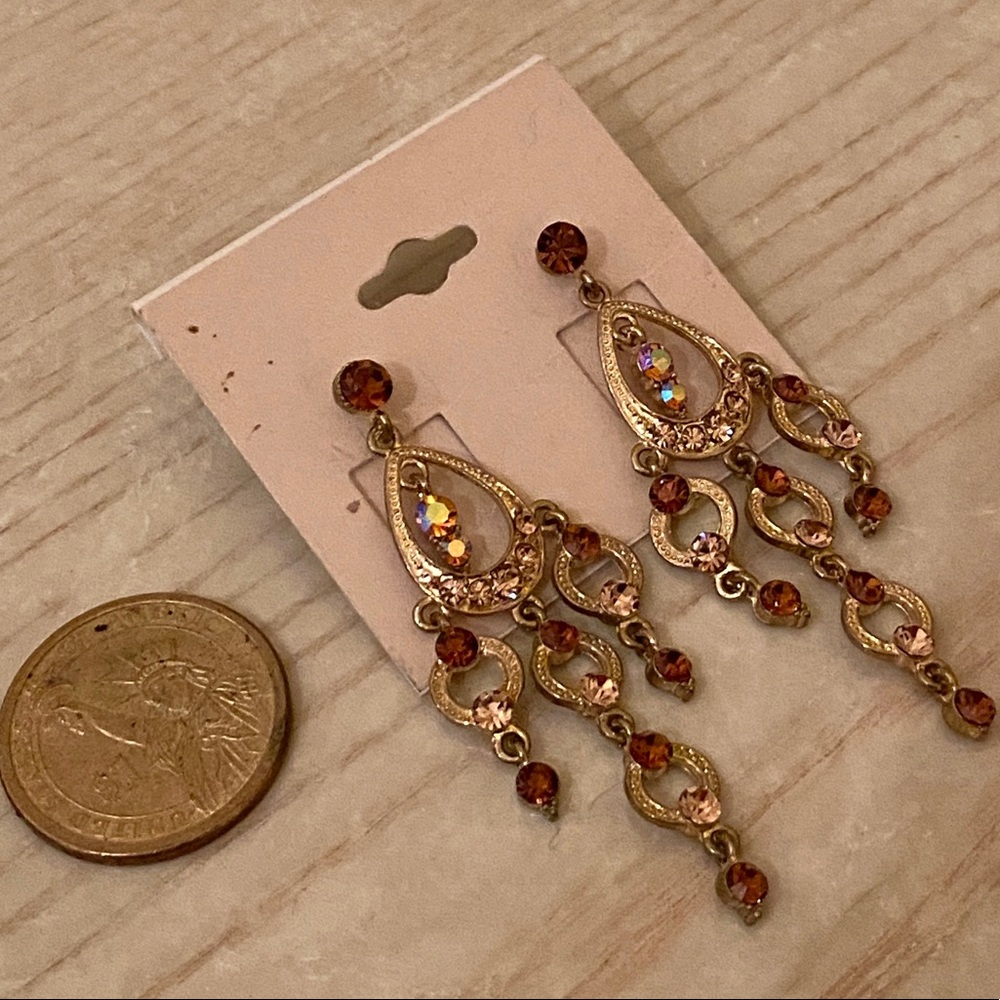 NEVER USED - VINTAGE Earrings - Picture 5 of 6